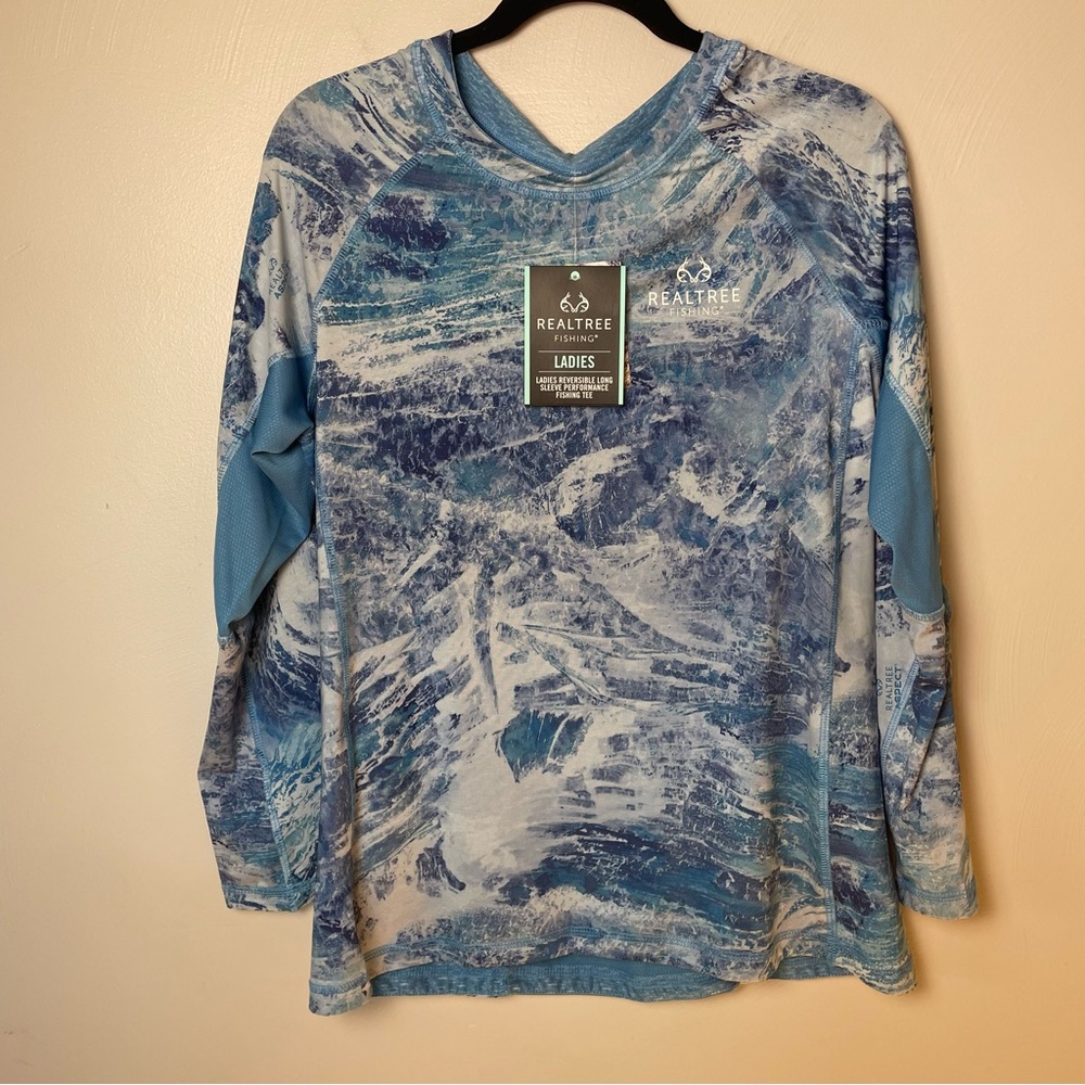Realtree Fishing Women’s Long Sleeve Shirt Size Large New With Tags